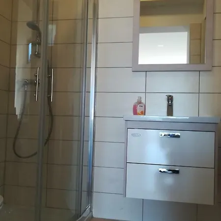 Apartment Cypress Hill Studio Apartment-rozna Dolina