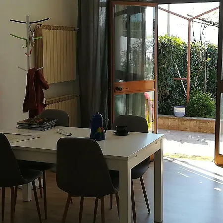 Cypress Hill Studio Apartment-rozna Dolina Nova Gorica